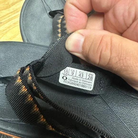 Oboz Black Outdoor Hiking Trail Flip flop Sandel Mens Size 10 - Picture 7 of 7